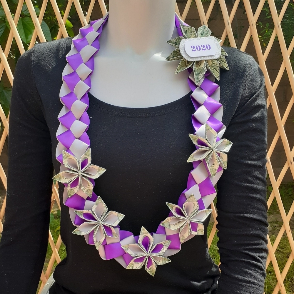 Money Leis